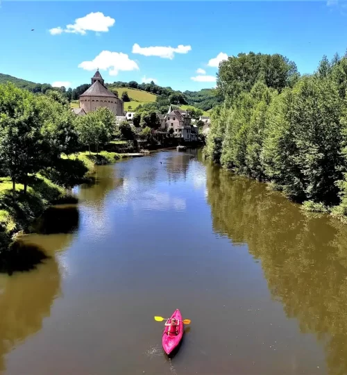 canoés kayaks, descente saint gêniez d'Olt , aveyron